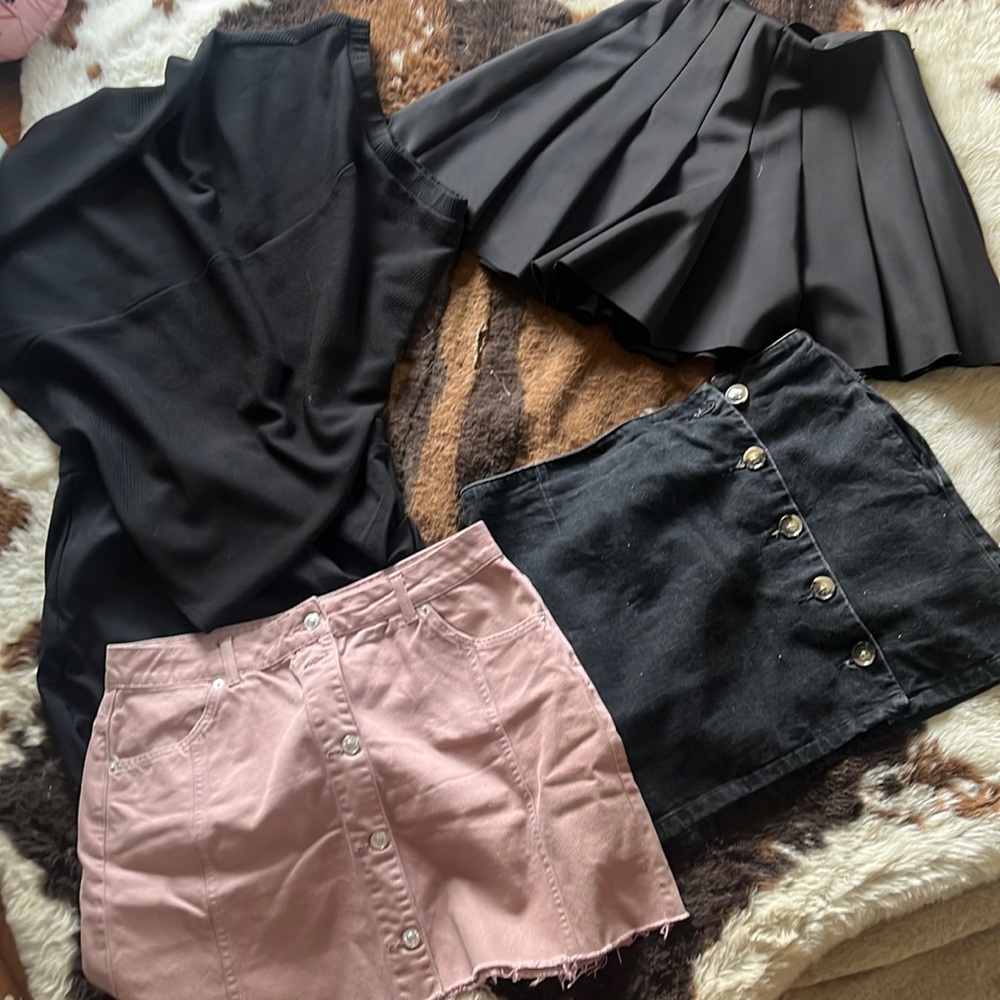 Lots of skirts/skorts